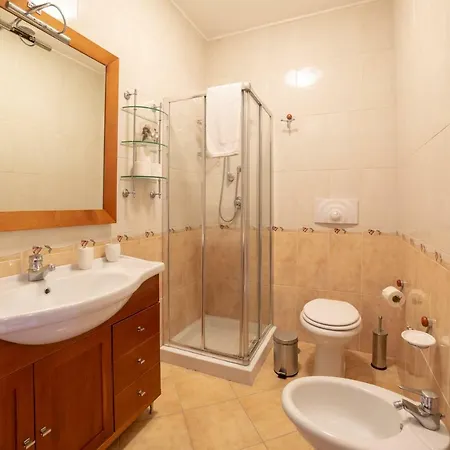 Apartamento The Dante By Houseinnaples